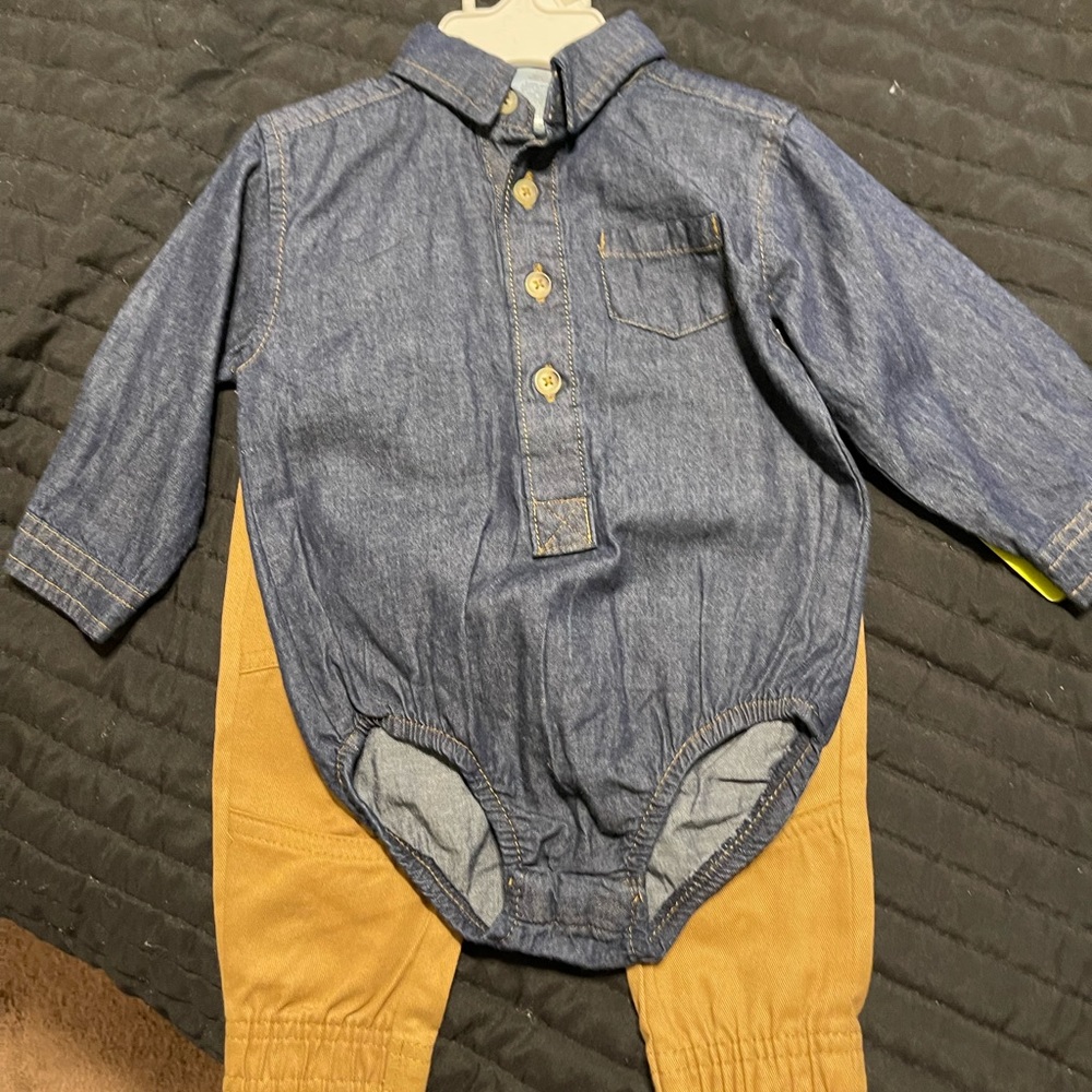 New-Baby Boy outfit set Size 3-6 months